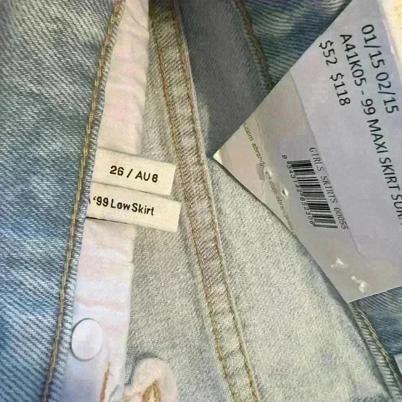 NWT Abrand Jeans 99 Maxi Skirt in Sura color. Size 26 waist. - Picture 6 of 11